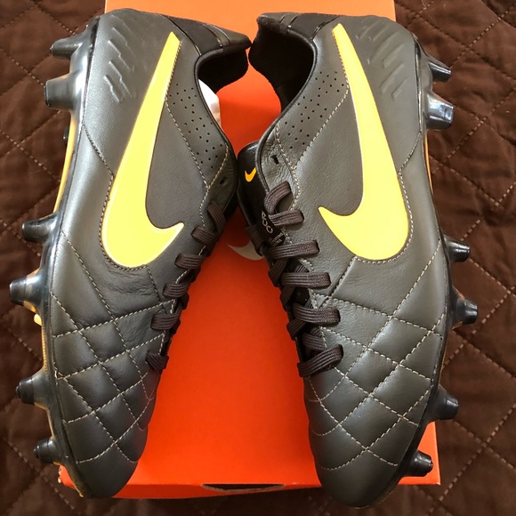 tiempo legend iv yellow